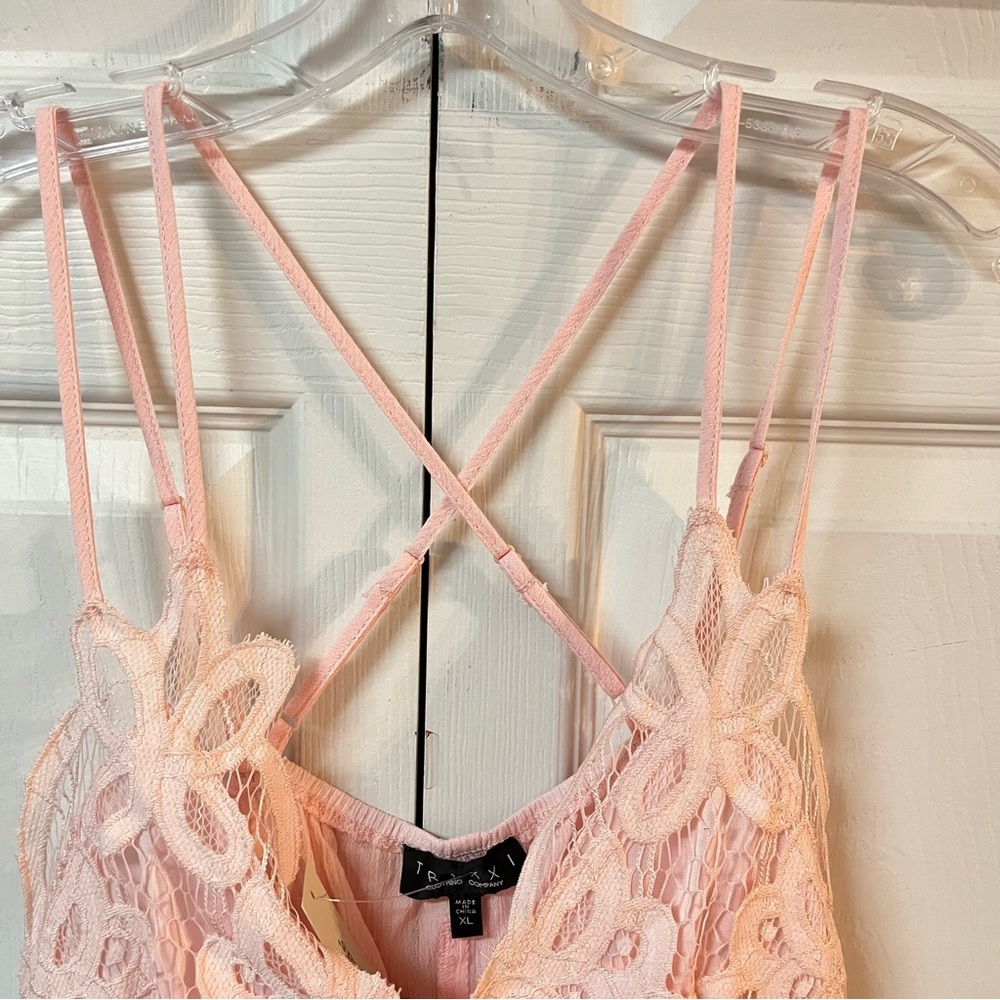 Francesca’s Trixxi Callie Blush Pink Bralette Tiered Tank Top Junior XL - Picture 7 of 15